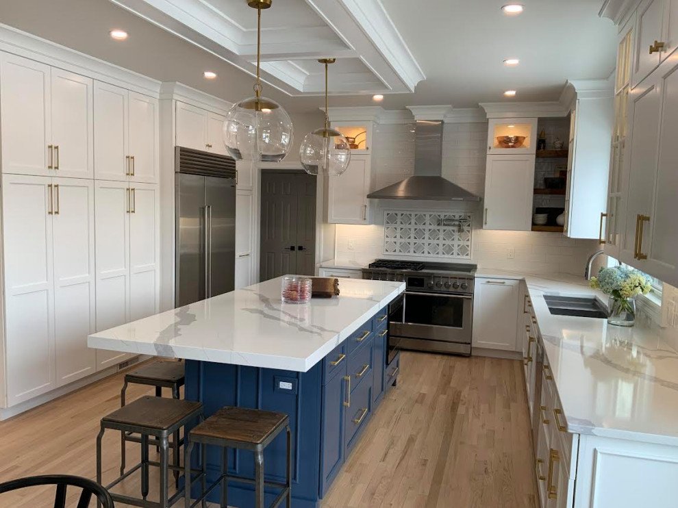 Kitchen & Butler's Pantry